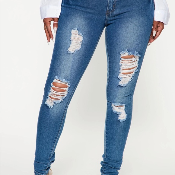 Fashion Nova Too Much Booty Jeans size:11 - Picture 5 of 5